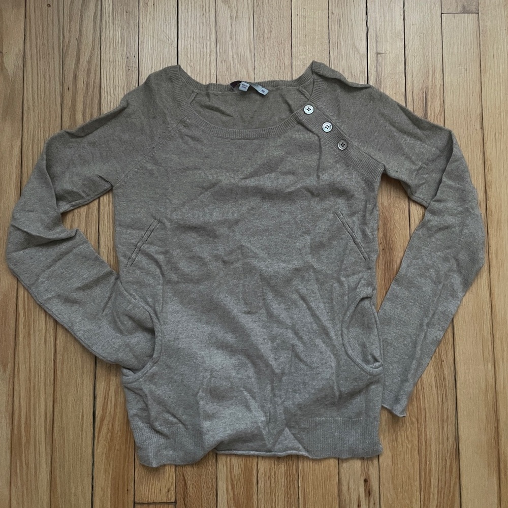 Calypso Stylish Tan Cashmere Sweater with Button Detail